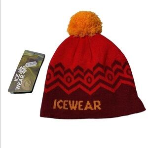 New IceWear Unisex Wool Winter pom pom hat size 2-4 yrs Red BNWOT